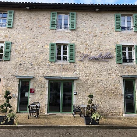 L'Embellie Hotel Treffort  Bagian luar foto